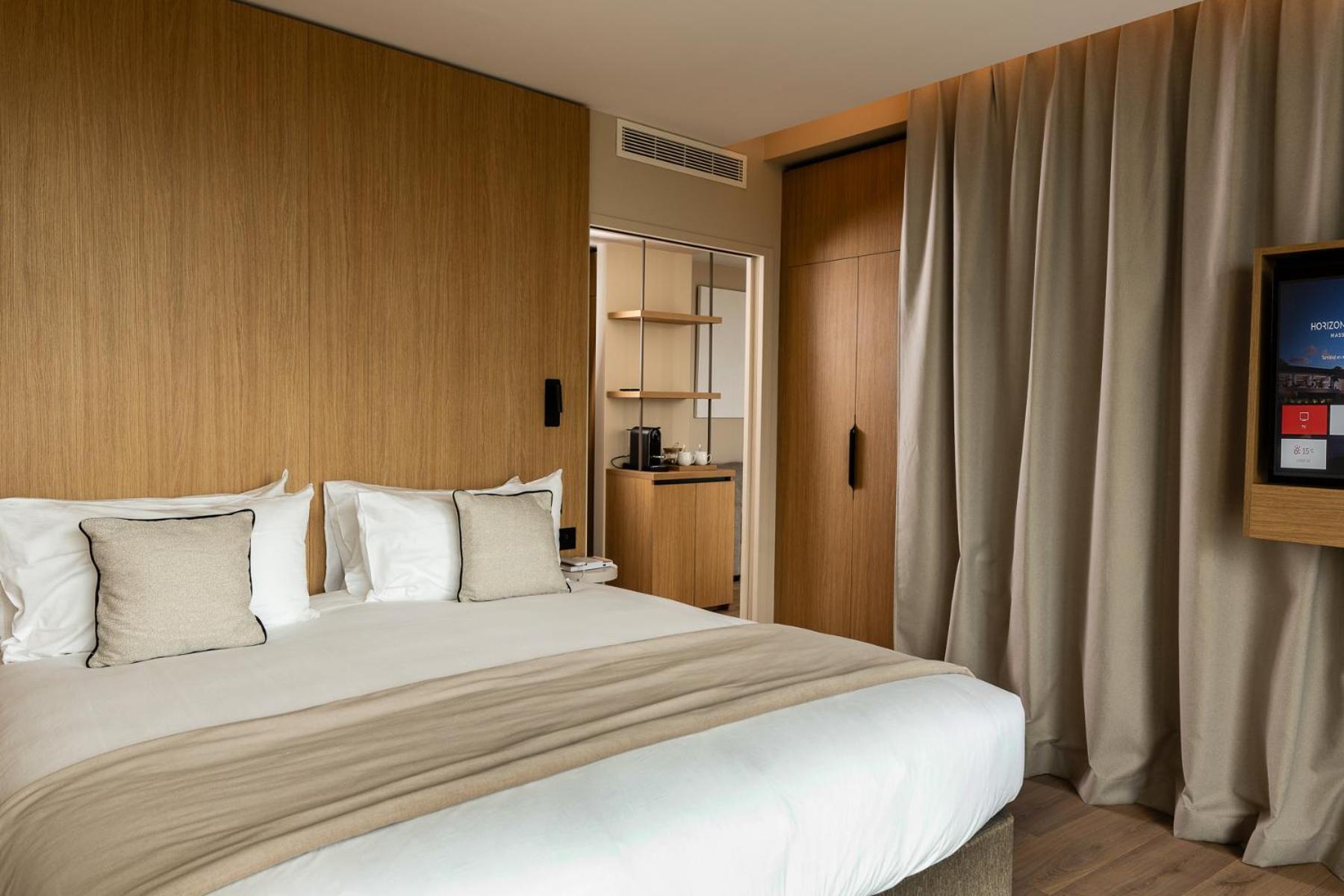 באילרגוס Hotel Horizon Resort Massane מראה חיצוני תמונה