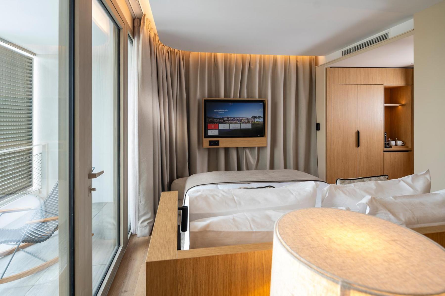 באילרגוס Hotel Horizon Resort Massane מראה חיצוני תמונה